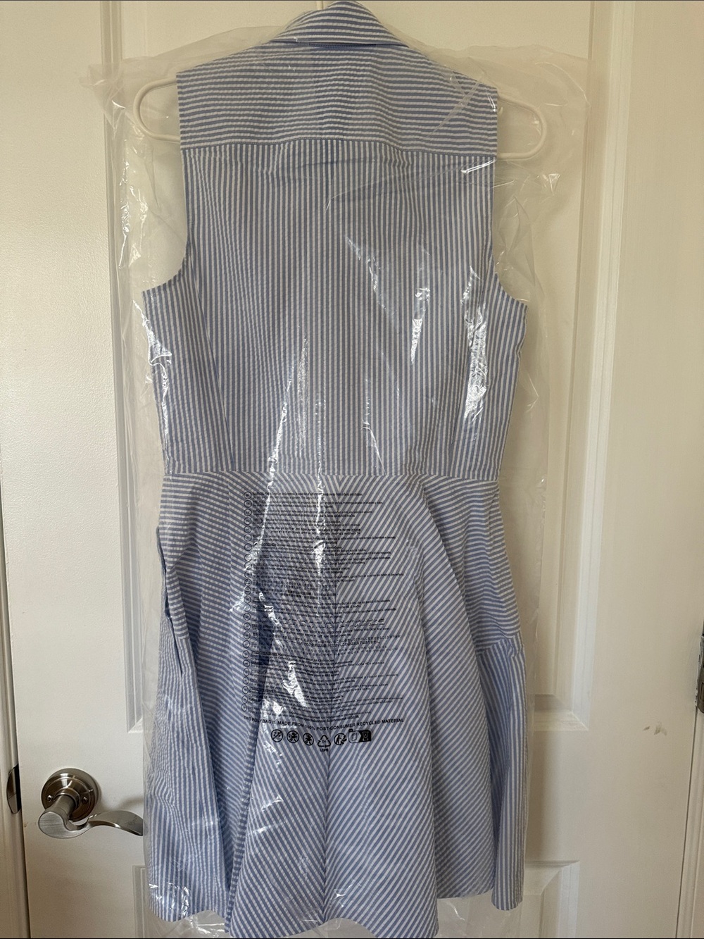 RALPH LAUREN (RLX)- Seersucker Sleeveless Shirtdress Blue White Stripe- SIZE 4 - Picture 5 of 10